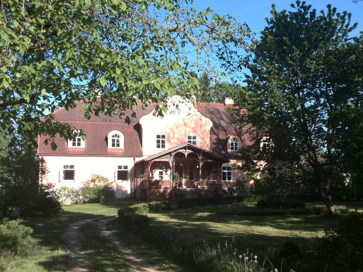 Отель Maras Manor Turlava Экстерьер фото